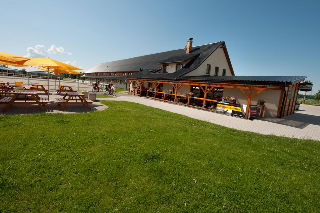 Mnichovo Hradiště Farma Ptyrov酒店 客房 照片